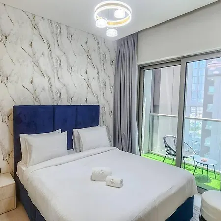 Stay By Latinem Luxury 1Br Holiday Home Cvr A703 Near Burj Khalifa دبي المظهر الخارجي الصورة