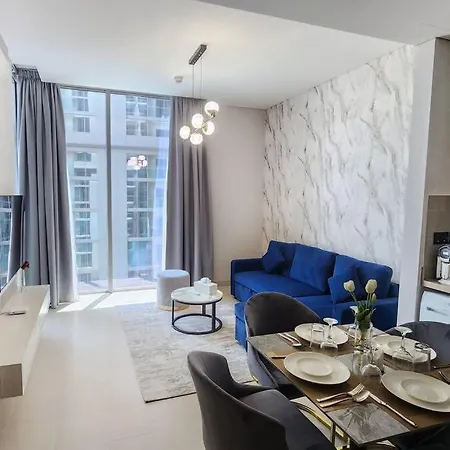 Stay By Latinem Luxury 1Br Holiday Home Cvr A703 Near Burj Khalifa دبي المظهر الخارجي الصورة